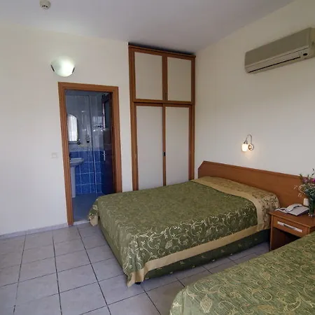 Szálloda Guler 3*